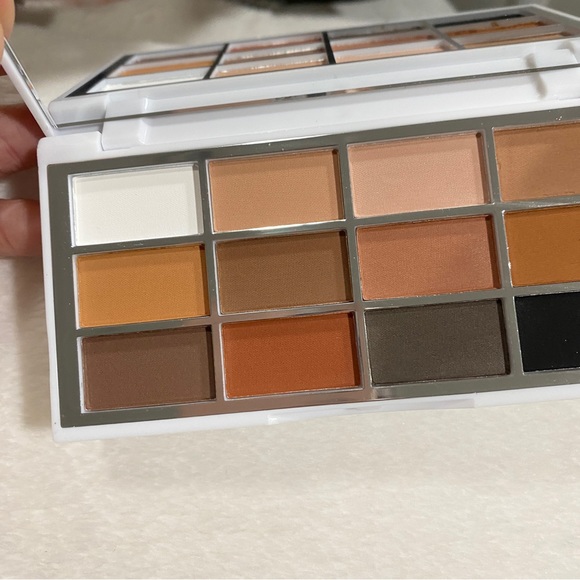 Lash Step Matte About You Eyeshadow Palette - Picture 2 of 5